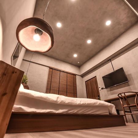 Eryang Homestay Tainan Esterno foto