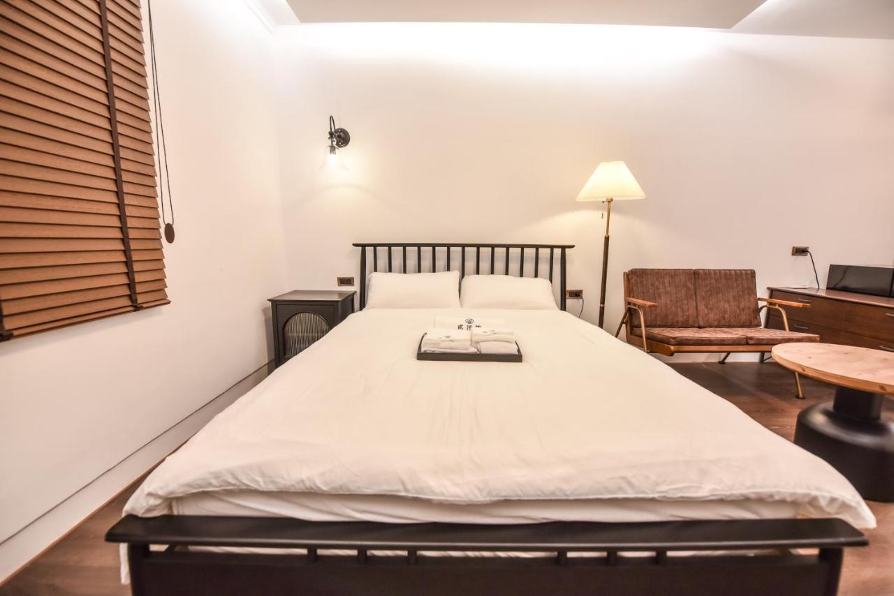 Eryang Homestay Tainan Esterno foto