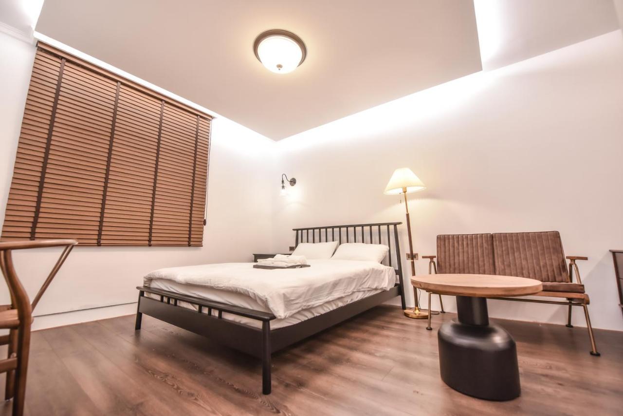 Eryang Homestay Tainan Esterno foto