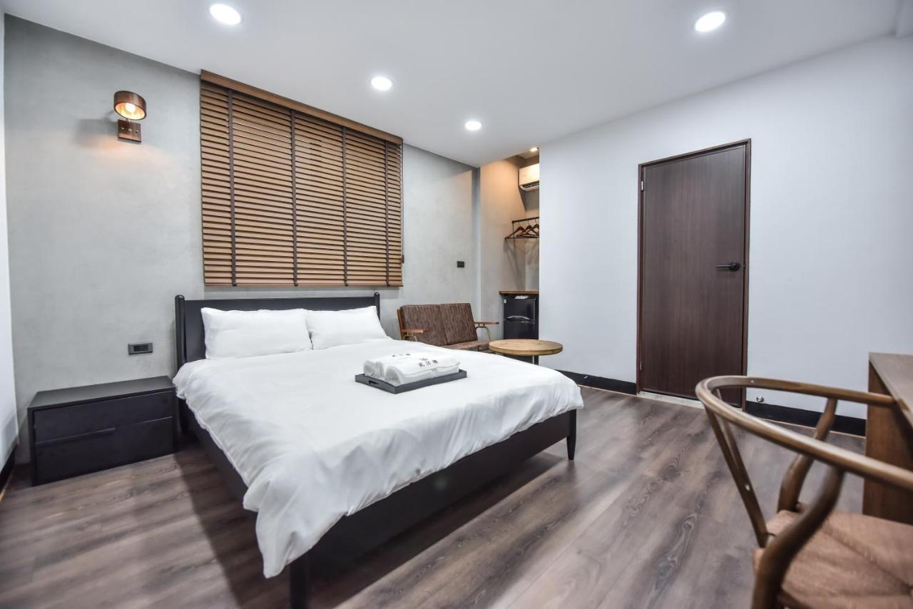 Eryang Homestay Tainan Esterno foto