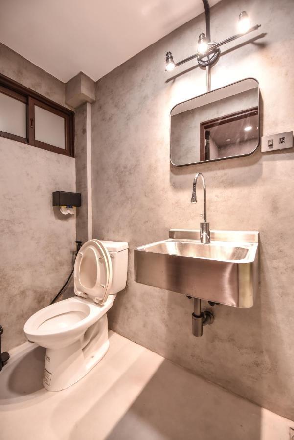 Eryang Homestay Tainan Esterno foto
